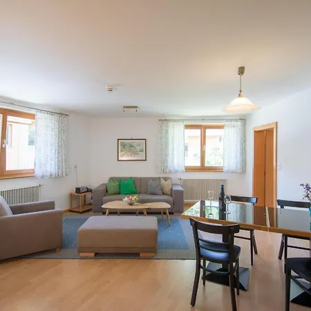 Aparthotel Draxl-Hof Ferienwohnungen Weissensee